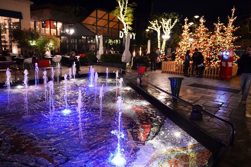 Christmas Decorations at The Village Dbayeh
